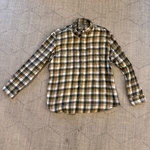 Duluth Trading Co Green and White Checkered Button Down Shirt XL